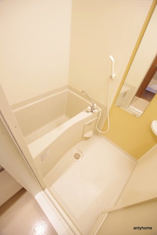 プリエール新大阪サウス　仲介手数料無料の浴室