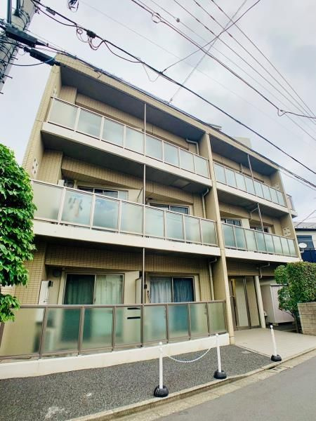 ドミール平和台の外観