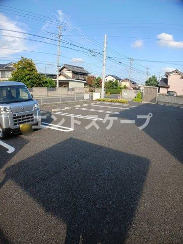 クレール・Ⅱの駐車場|高崎、前橋のお部屋探しはエンドスケープまで！お客様の理想お聞かせ下さい♪