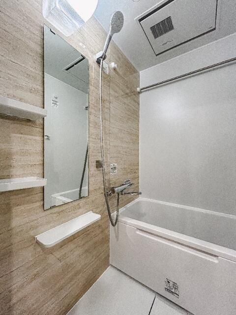 レジディア本郷菊坂プレイスの浴室