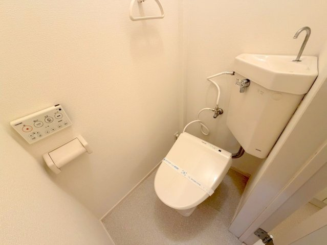 ヴィーブルⅡ　のトイレ|★人気のバストイレ別★温水洗浄便座へ変更★