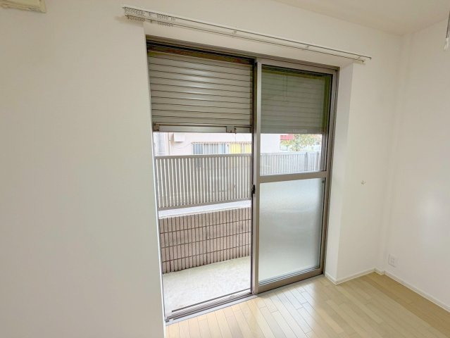 ヴィーブルⅡ　のセキュリティ|★安心の防犯シャッター付き★