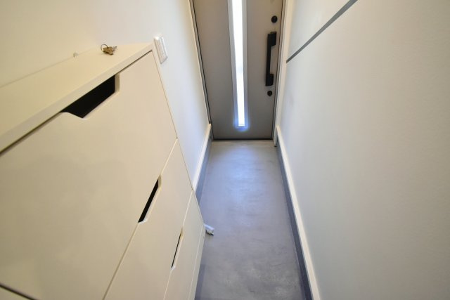 サンロイヤル今津の玄関