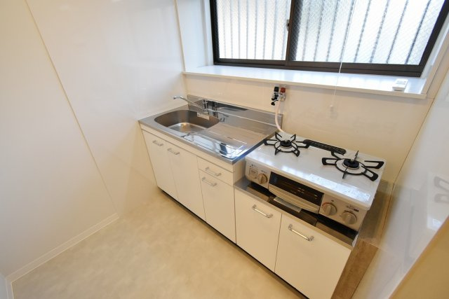 サンロイヤル今津のキッチン