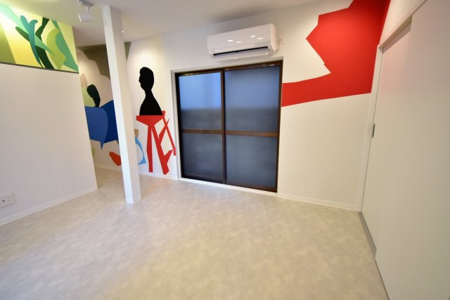 サンロイヤル今津の居間・リビング