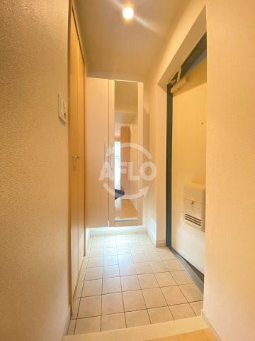 クレイン・レジデンスの玄関|クレイン・レジデンス　玄関