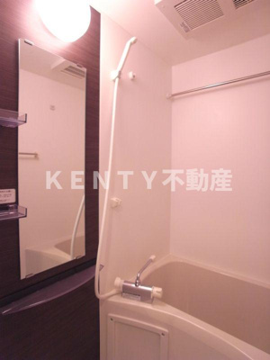 【浴室】 | リブリ・インフロント | 落ち着いた空間のお風呂です