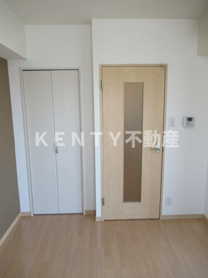 【居間・リビング】 | ルクシェール武蔵新田 | ゆったりとした居間です