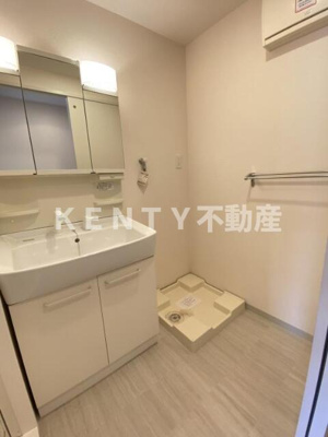 【洗面所】 | エリヴィエール | 洗面所です