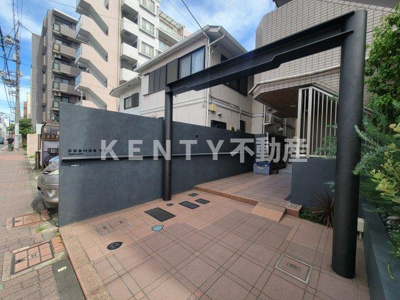 【エントランス】 | コスモリード蓮沼 | 落ち着いたエントランスです