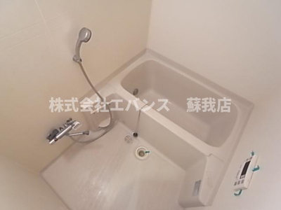 【浴室】 | シャトーライフ千葉Ⅰ | きれいなお風呂です