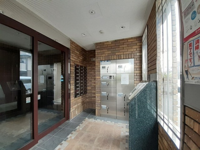 【エントランス】 | ソレイユ・ルヴァン | エントランス