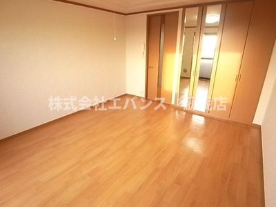 【寝室】 | グランチェスタ千葉寺Ⅱ | 寝室にいかがでしょうか