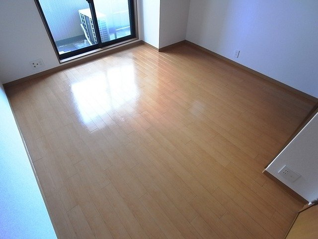 クレアール神戸の居間・リビング