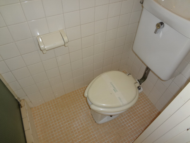 葺合マンションのトイレ