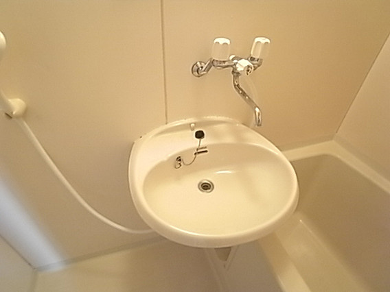 ヴィラコート三宮の洗面所