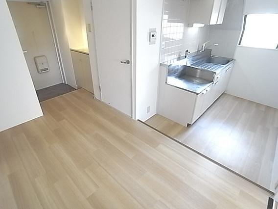 ヴィラコート三宮の居間・リビング