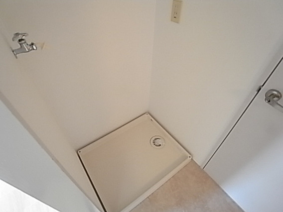 ヴィラコート三宮の洗面所