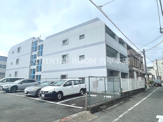 Blanc上筒井通の外観