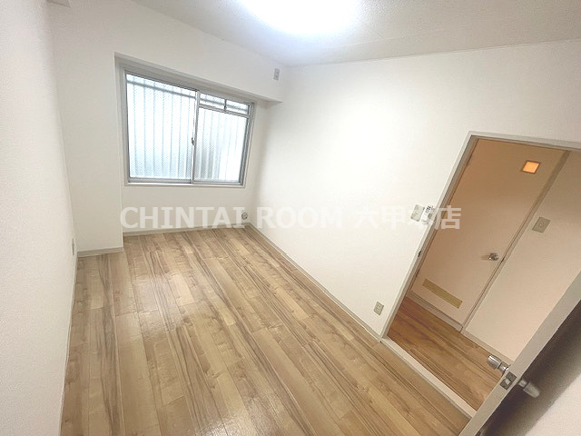 Blanc上筒井通の洋室