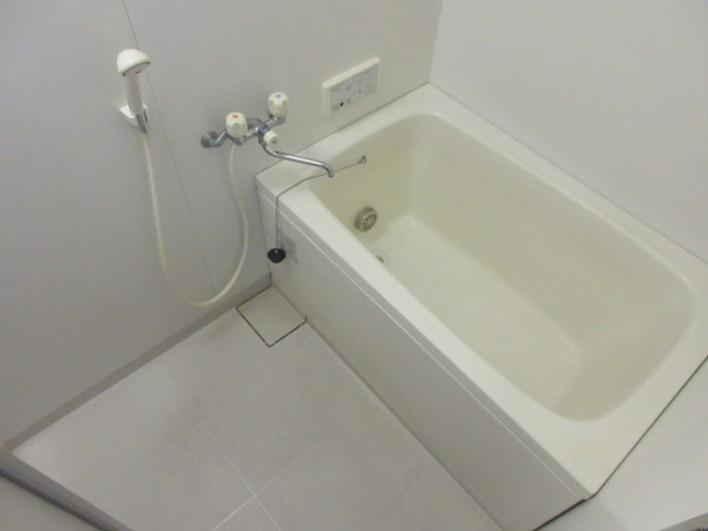 ルミナス御影の浴室