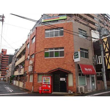 幸楽園ビルの外観