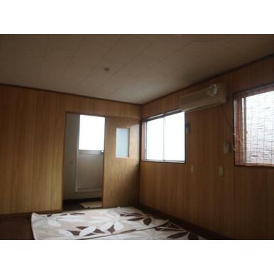 幸楽園ビルの居間・リビング