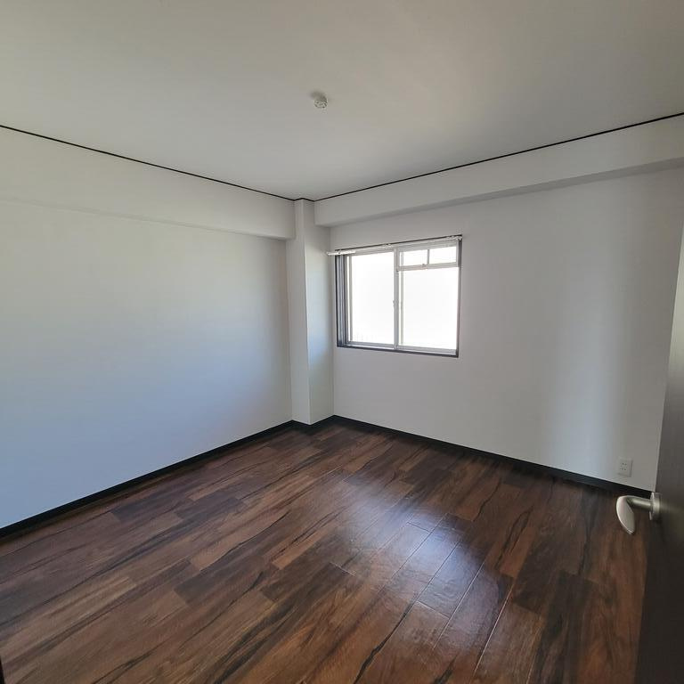 御影イシカワビルの居間・リビング