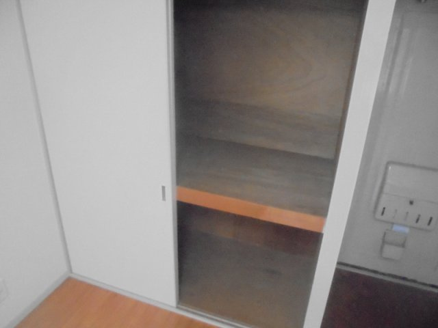 元町北ハイツの収納