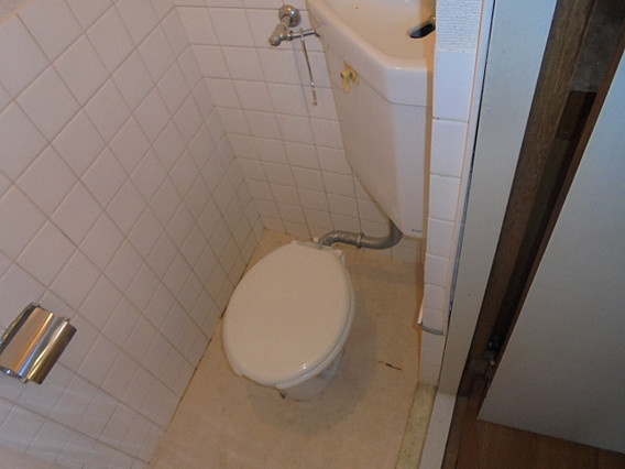 金盃第２ビル高羽荘のトイレ