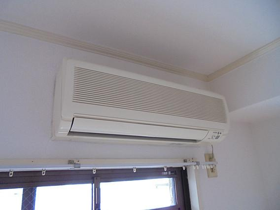 ダイドーメゾン青木IIの洗面所