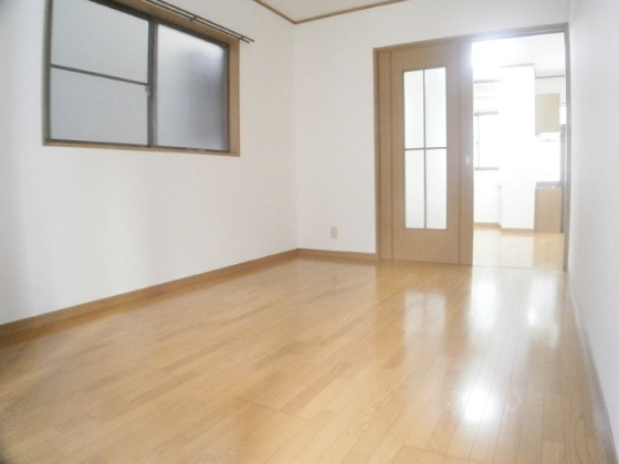 ジョイハイツ六甲の居間・リビング