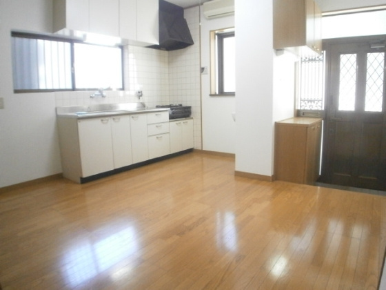 ジョイハイツ六甲の居間・リビング