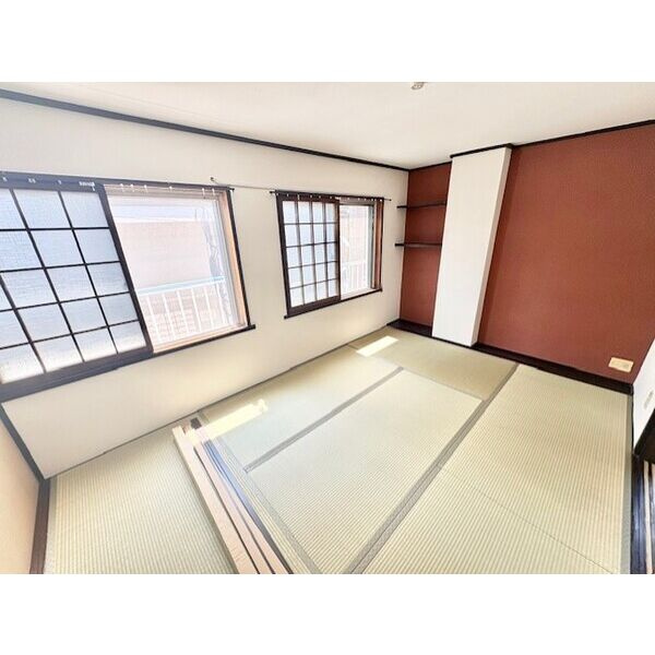 スリール灘南の和室