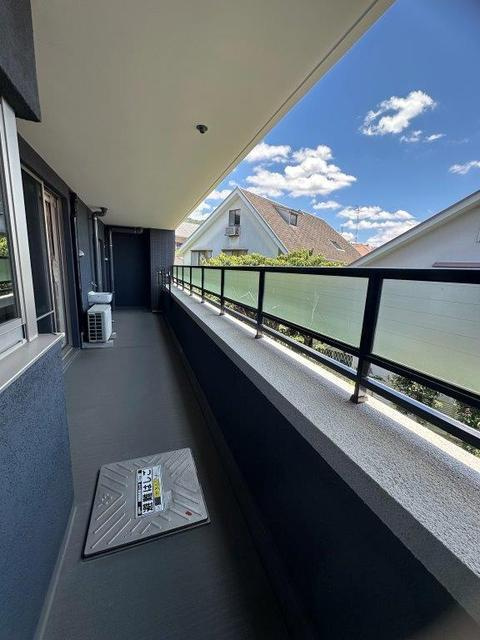 ロジュマン住吉山手のバルコニー