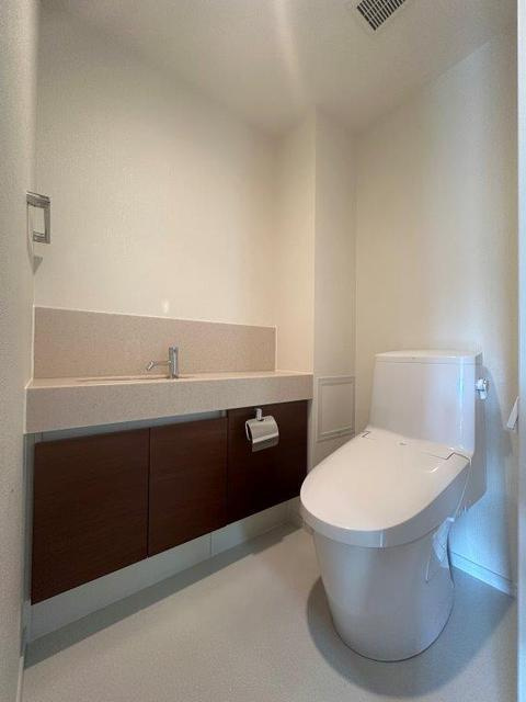 ロジュマン住吉山手のトイレ