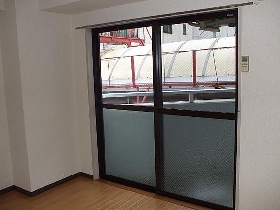 メゾン光陽の居間・リビング