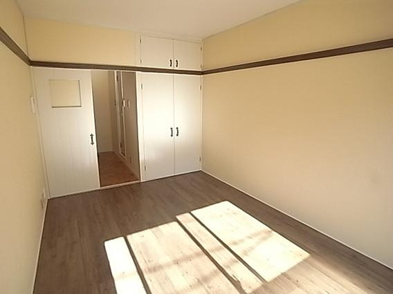 アクティ本山の居間・リビング