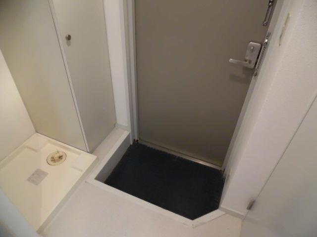 ヤングリーブス岡本の玄関