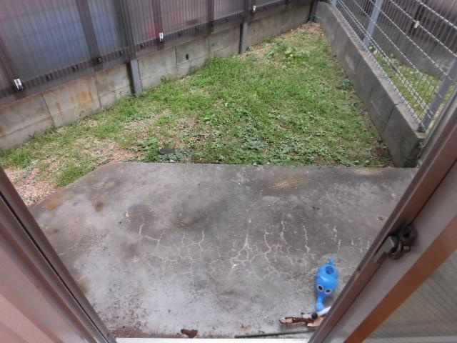 ヤングリーブス岡本のバルコニー