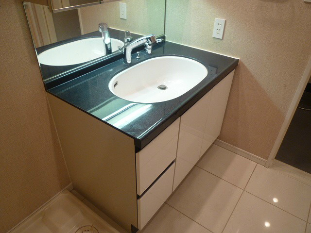 ジークレフ神戸元町の洗面所|スペースが確保できる洗面所です