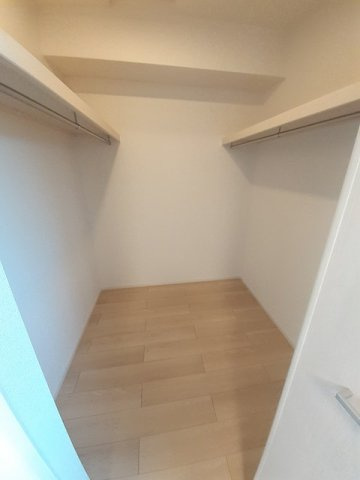 カバナトゥアン　メゾン　Ａ棟の収納