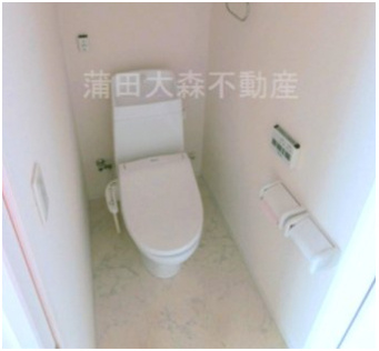 Familie Suyamaファミリエスヤマのトイレ|温水暖房便座付きのトイレ