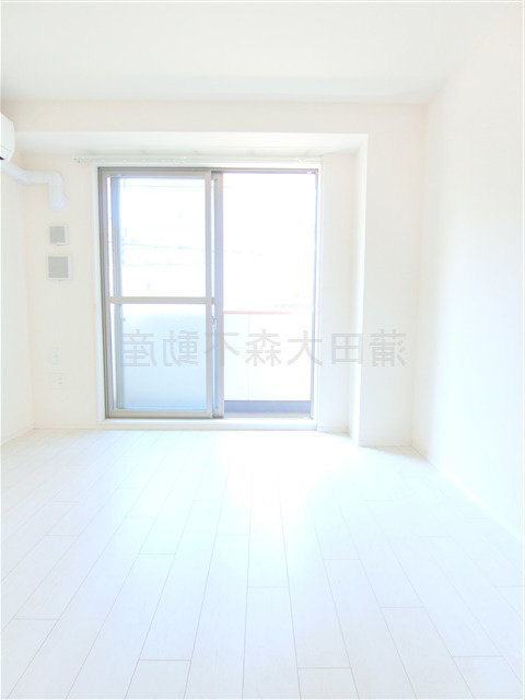 Familie Suyamaファミリエスヤマの居間・リビング