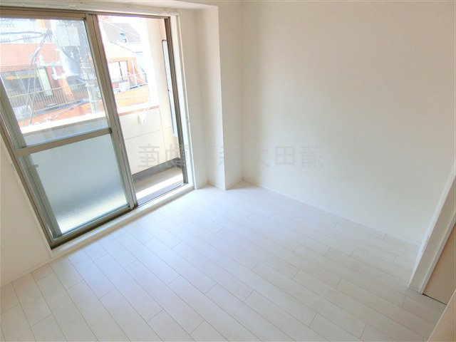 Familie Suyamaファミリエスヤマの居間・リビング