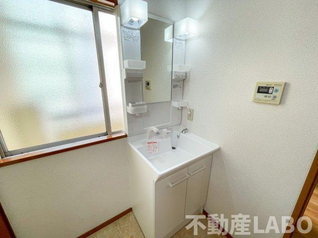 ハイツ平野駅前の洗面所