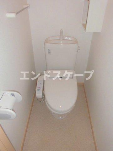 グランデ・ヒルⅢのトイレ|高崎、前橋のお部屋探しはエンドスケープまで！お客様の理想お聞かせ下さい♪