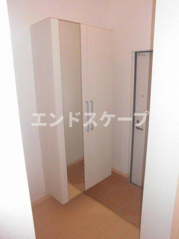 グランデ・ヒルⅢの玄関|高崎、前橋のお部屋探しはエンドスケープまで！お客様の理想お聞かせ下さい♪