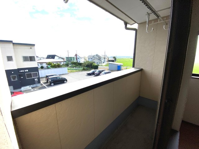 ハッピーロードBのバルコニー