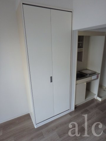 スカイコート新中野の収納|クローゼット設備　※反転タイプ